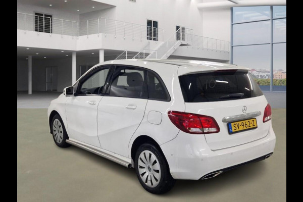 Mercedes-Benz B-Klasse 220 d Ambition Automaat 1 Ste EIg Dealer Onderhouden