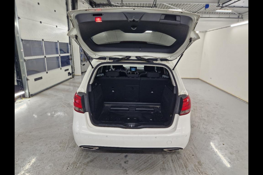 Mercedes-Benz B-Klasse 220 d Ambition Automaat 1 Ste EIg Dealer Onderhouden