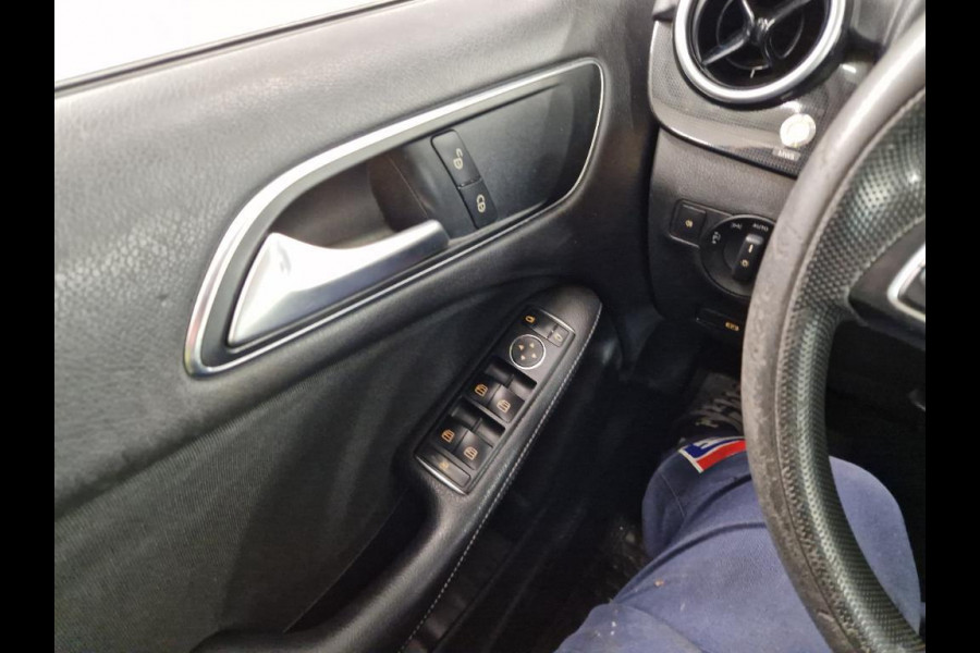 Mercedes-Benz B-Klasse 220 d Automaat Dealer Onderhouden 1 Ste Eigennaar