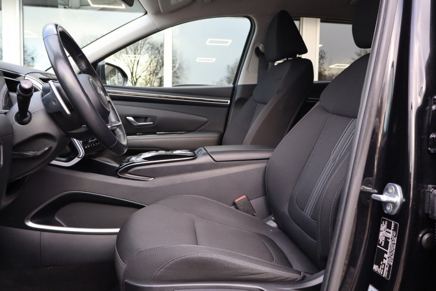 Hyundai Tucson 1.6 T-GDI PHEV Premium 4WD 265 Pk / Automaat / Navi / Climate / Cruise / Camera .