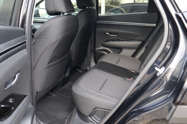 Hyundai Tucson 1.6 T-GDI PHEV Premium 4WD 265 Pk / Automaat / Navi / Climate / Cruise / Camera .
