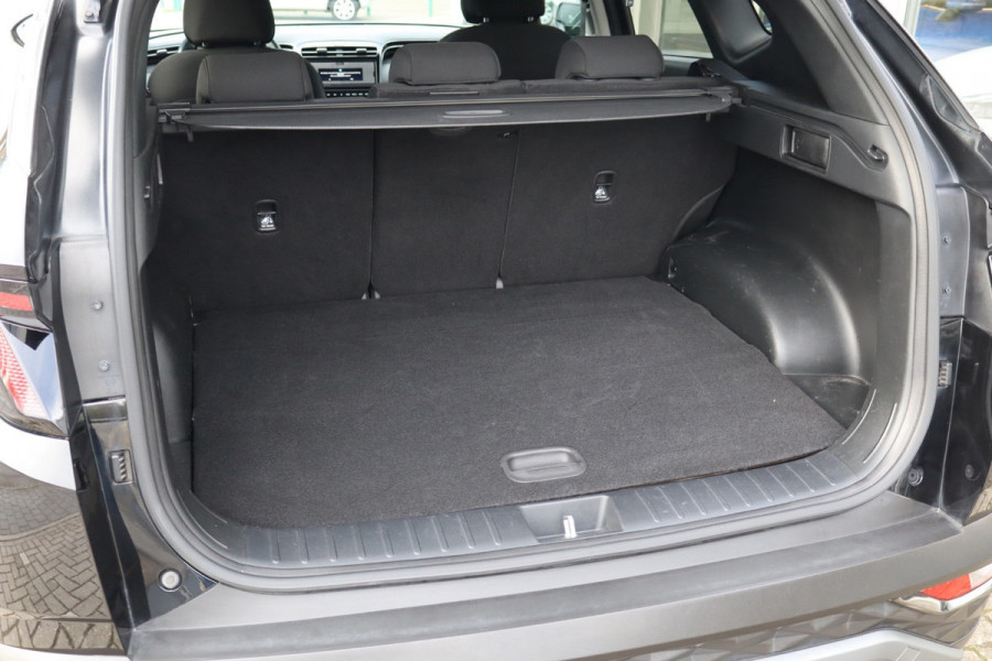 Hyundai Tucson 1.6 T-GDI PHEV Premium 4WD 265 Pk / Automaat / Navi / Climate / Cruise / Camera .