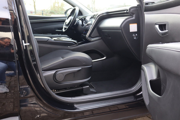 Hyundai Tucson 1.6 T-GDI PHEV Premium 4WD 265 Pk / Automaat / Navi / Climate / Cruise / Camera .