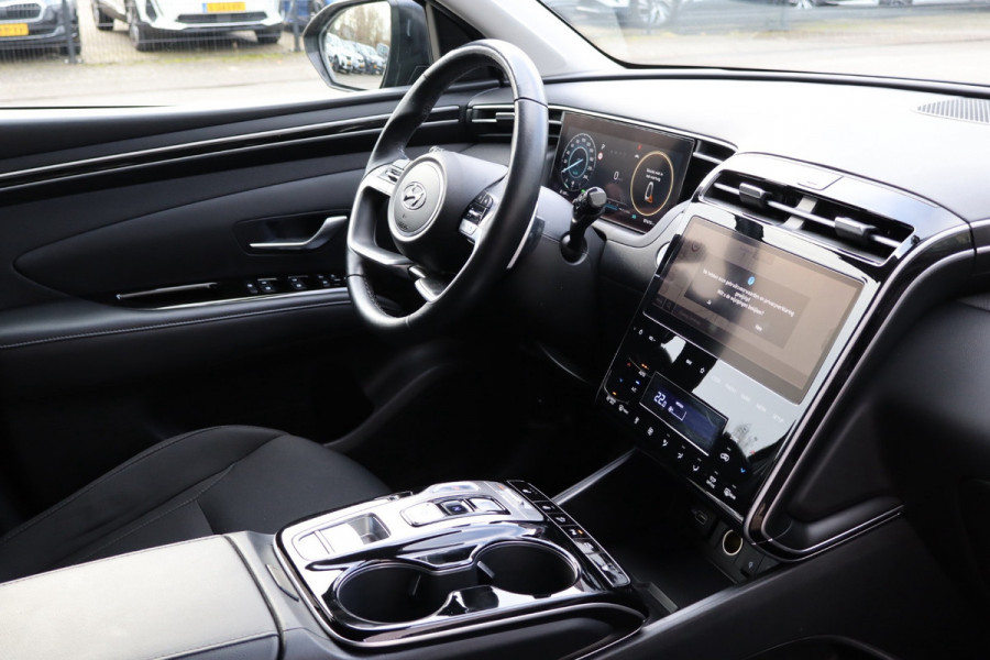 Hyundai Tucson 1.6 T-GDI PHEV Premium 4WD 265 Pk / Automaat / Navi / Climate / Cruise / Camera .