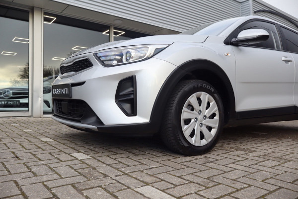 Kia Stonic 1.0 T-GDi MHEV DynamicLine 120 Pk Automaat / Carplay / Airco / Cruise.