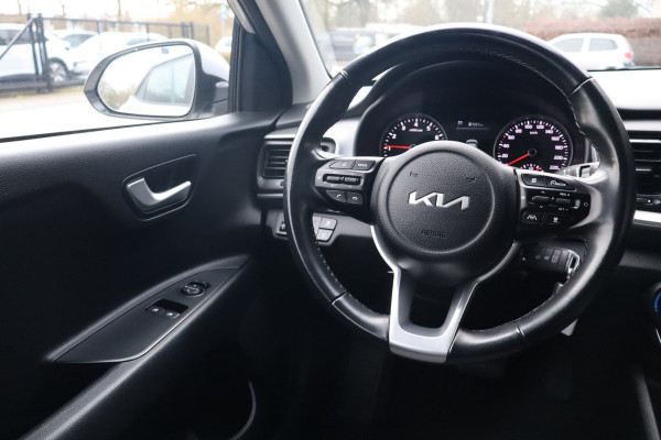 Kia Stonic 1.0 T-GDi MHEV DynamicLine 120 Pk Automaat / Carplay / Airco / Cruise.