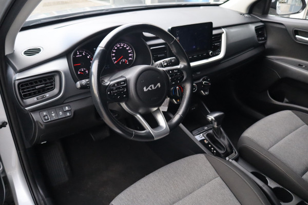 Kia Stonic 1.0 T-GDi MHEV DynamicLine 120 Pk Automaat / Carplay / Airco / Cruise.