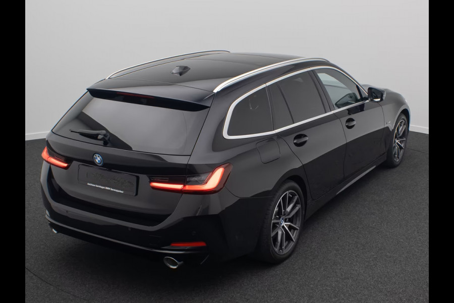 BMW 3 Serie Touring 330e (215kW / 292pk) ** ADAPT. LED, BRUIN IND. LEDER, PANO, WIDESCR, MEMORY, TREKH, H&K ** 1e EIG - VOL. BMW ONDERH ** ** INFORMEER OOK NAAR ONZE AANTREKKELIJKE FINANCIAL-LEASE TARIEVEN **