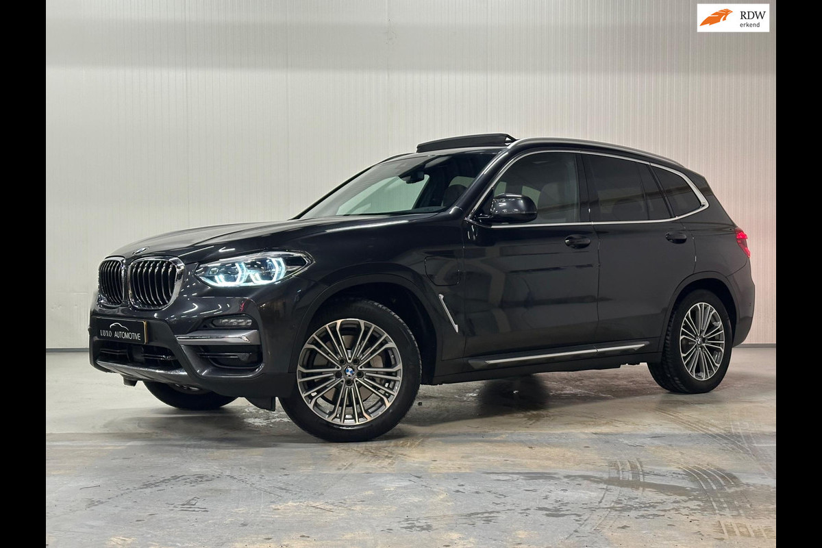 BMW X3 XDrive30e High Executive | M-SPORT | PANO | LEDER | CAMERA | LED