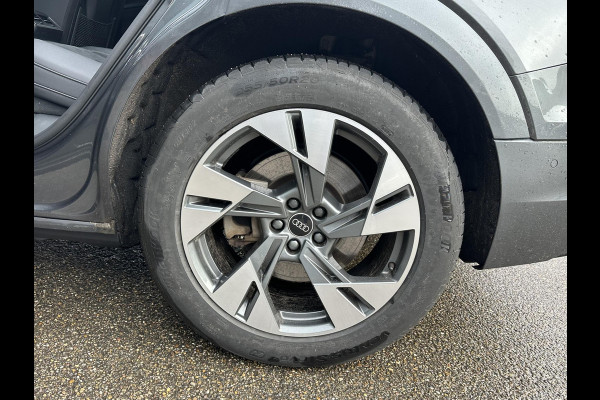 Audi e-tron 55 quattro S edition 95 kWh S-LINE BINNEN & BUITEN | SOH 94% | ORIG. NL AUTO | CAMERA | ELEK. KOFFERBAK | ADAPTIEVE CRUISE CONTROL | STOELVERWARMING | MEMORY SEATS |AFN. TREKHAAK | AUDI DEALER ONDERHOUDEN | RIJKLAAR + 12 MND BOVAG GARANTIE