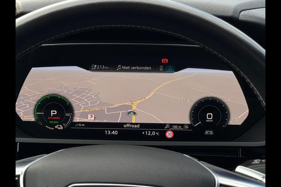 Audi e-tron E-tron quattro Launch edition Black 2x S - LINE, panoramadak, 1/2 lederen sportinterieur, vele opties, NL auto