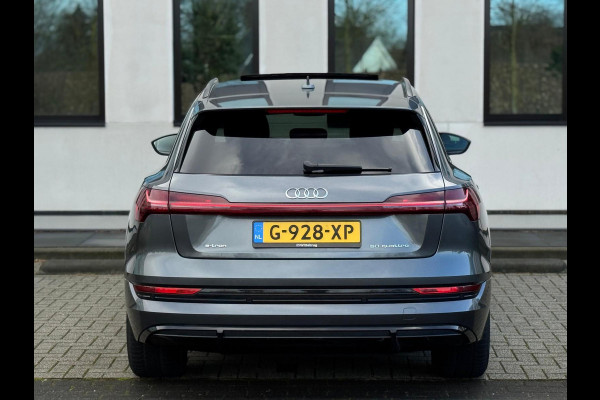 Audi e-tron E-tron quattro Launch edition Black 2x S - LINE, panoramadak, 1/2 lederen sportinterieur, vele opties, NL auto