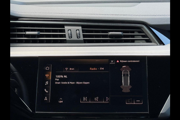 Audi e-tron E-tron quattro Launch edition Black 2x S - LINE, panoramadak, 1/2 lederen sportinterieur, vele opties, NL auto