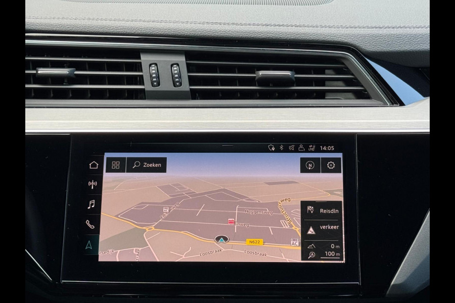 Audi e-tron E-tron quattro Launch edition Black 2x S - LINE, panoramadak, 1/2 lederen sportinterieur, vele opties, NL auto