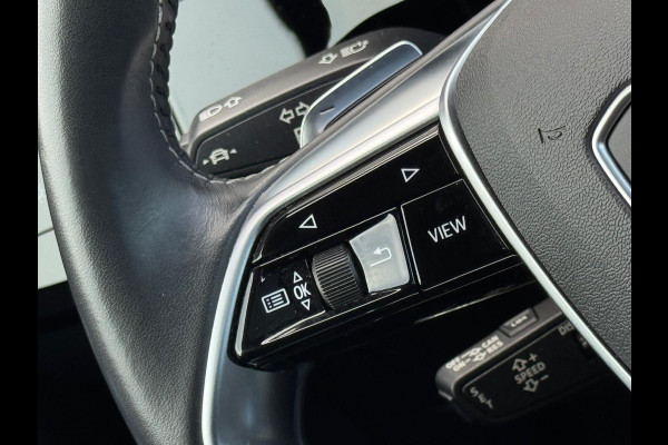 Audi e-tron E-tron quattro Launch edition Black 2x S - LINE, panoramadak, 1/2 lederen sportinterieur, vele opties, NL auto