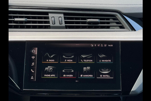 Audi e-tron E-tron quattro Launch edition Black 2x S - LINE, panoramadak, 1/2 lederen sportinterieur, vele opties, NL auto