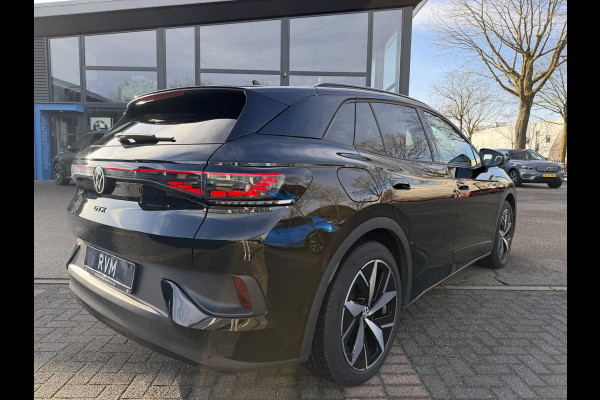 Volkswagen ID.4 GTX 4Motion 77 kWh 300PK | SOH 89% | WARMTEPOMP | HEADUP DISPLAY | ACC CRUISE CONTROLE |  ELECTRISCHE TREKHAAK | MATRIX-LED-KOPLAMP (IQ.LIGHT) | STOEL + STUURWIELVERWARMING | RIJKLAAR GELEVERD MET 12 MND BOVAG GARANTIE