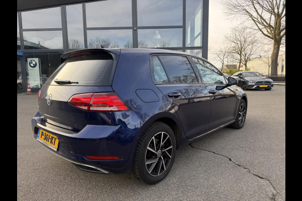 Volkswagen e-Golf e-Golf SOH 90% | WARMTEPOMP | CAMERA | VIRTUAL DASH | DODE HOEK | CARPLAY | STOELVERWARMING | ALL SEASON BANDEN | KEYLESS START & GO | RIJKLAAR INCL. 12 MND BOVAG GARANTIE