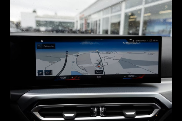 BMW 3 Serie Touring 330e (215kW / 292pk) ** ADAPT. LED, ADAPT CRUISE, HuD, LEDER, WIDESCR, 19-inch LMV ** 1e EIG - UNFALLFREI ** ** INFORMEER OOK NAAR ONZE AANTREKKELIJKE FINANCIAL-LEASE TARIEVEN **