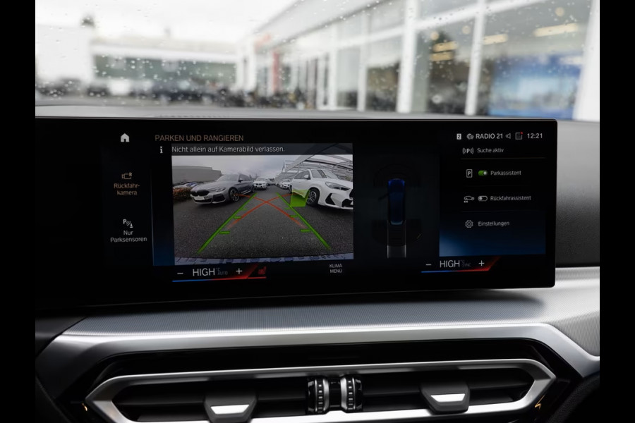 BMW 3 Serie Touring 330e (215kW / 292pk) ** ADAPT. LED, ADAPT CRUISE, HuD, LEDER, WIDESCR, 19-inch LMV ** 1e EIG - UNFALLFREI ** ** INFORMEER OOK NAAR ONZE AANTREKKELIJKE FINANCIAL-LEASE TARIEVEN **