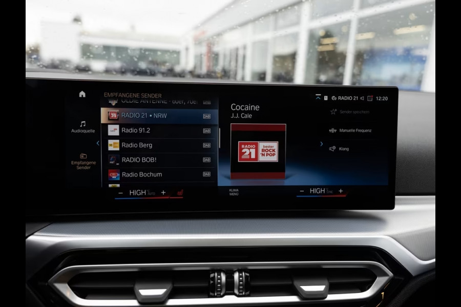 BMW 3 Serie Touring 330e (215kW / 292pk) ** ADAPT. LED, ADAPT CRUISE, HuD, LEDER, WIDESCR, 19-inch LMV ** 1e EIG - UNFALLFREI ** ** INFORMEER OOK NAAR ONZE AANTREKKELIJKE FINANCIAL-LEASE TARIEVEN **