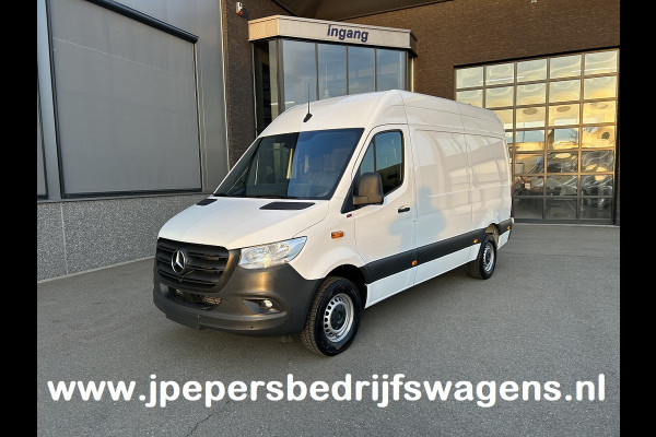 Mercedes-Benz Sprinter 317 CDI L2 H2 Automaat / 360 Camera / MBUX / Navigatie / Cruise control / Airco / 270 Graden achterdeuren