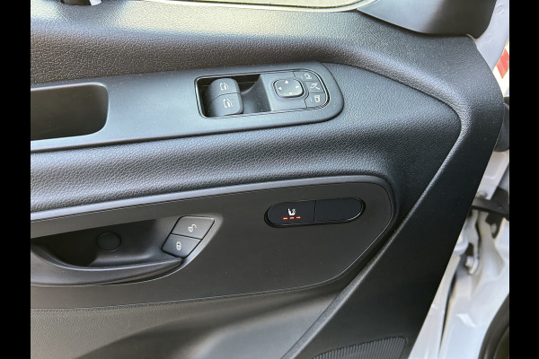 Mercedes-Benz Sprinter 317 CDI L2 H2 Automaat / 360 Camera / MBUX / Navigatie / Cruise control / Airco / 270 Graden achterdeuren