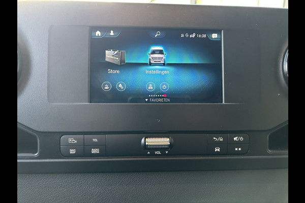 Mercedes-Benz Sprinter 317 CDI L2 H2 Automaat / 360 Camera / MBUX / Navigatie / Cruise control / Airco / 270 Graden achterdeuren