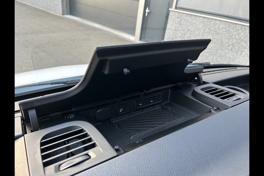 Mercedes-Benz Sprinter 317 CDI L2 H2 Automaat / 360 Camera / MBUX / Navigatie / Cruise control / Airco / 270 Graden achterdeuren