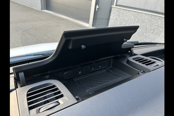 Mercedes-Benz Sprinter 317 CDI L2 H2 Automaat / 360 Camera / MBUX / Navigatie / Cruise control / Airco / 270 Graden achterdeuren