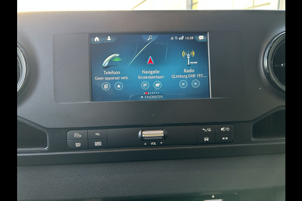 Mercedes-Benz Sprinter 317 CDI L2 H2 Automaat / 360 Camera / MBUX / Navigatie / Cruise control / Airco / 270 Graden achterdeuren