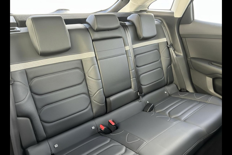 Citroën C4 1.2 PT 130 Shine | Leder | Massagestoelen | Trekhaak | Prijs is rijklaar