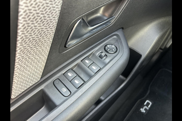 Citroën C4 1.2 PT 130 Shine | Leder | Massagestoelen | Trekhaak | Prijs is rijklaar