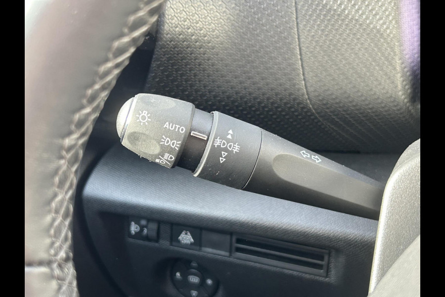 Citroën C4 1.2 PT 130 Shine | Leder | Massagestoelen | Trekhaak | Prijs is rijklaar