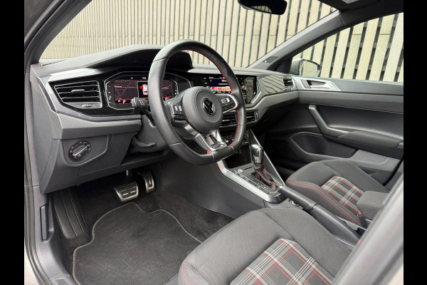 Volkswagen Polo 2.0 TSI GTI /Panodak /Camera /Led /Beats