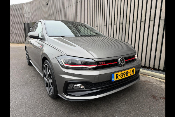 Volkswagen Polo 2.0 TSI GTI /Panodak /Camera /Led /Beats