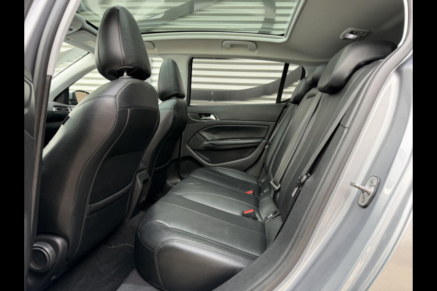 Peugeot 308 1.2 PureTech Blue Lease Executive 1e Eigenaar|Navi|Pano|D-Riem v.v.|Carplay|Clima|Leder|Cruise|N.A.P|APK tot 07-2026