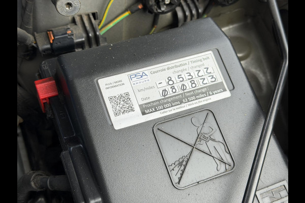 Peugeot 308 1.2 PureTech Blue Lease Executive 1e Eigenaar|Navi|Pano|D-Riem v.v.|Carplay|Clima|Leder|Cruise|N.A.P|APK tot 07-2026