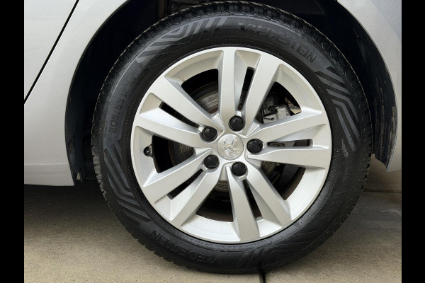 Peugeot 308 1.2 PureTech Blue Lease Executive 1e Eigenaar|Navi|Pano|D-Riem v.v.|Carplay|Clima|Leder|Cruise|N.A.P|APK tot 07-2026