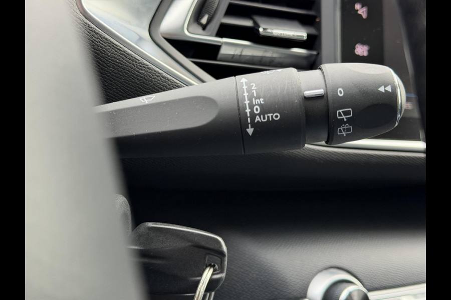 Peugeot 308 1.2 PureTech Blue Lease Executive 1e Eigenaar|Navi|Pano|D-Riem v.v.|Carplay|Clima|Leder|Cruise|N.A.P|APK tot 07-2026