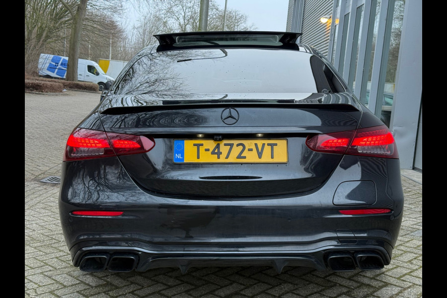 Mercedes-Benz E-Klasse 300 e AMG Line Facelift l Panoramadak l Virtual l Burmeister l Ambient l ACC l VDOH l