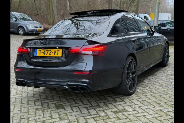 Mercedes-Benz E-Klasse 300 e AMG Line Facelift l Panoramadak l Virtual l Burmeister l Ambient l ACC l VDOH l