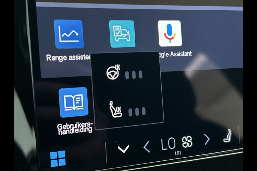 Volvo XC40 Recharge 408Pk 535KM Wltp SOH 91% AWD R-Design / Pdc.+Camera / 1/2 Leder / Stoel-Stuurverwarming / Navigatie / Apk 05-2027