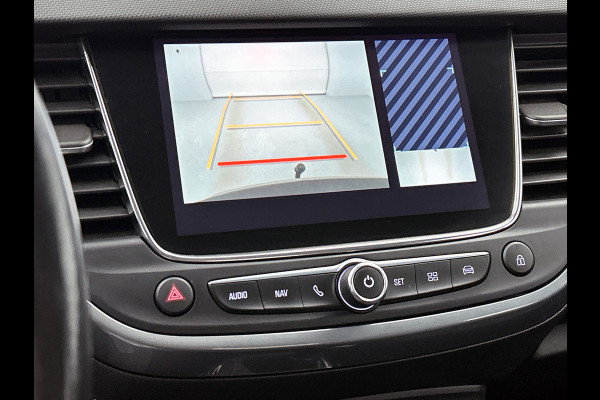 Opel Crossland 1.2 T 131PK Automaat Elegance / Distributie vv bij 89Dkm / Trekhaak / Cruise / Carplay / Lmv / Led / Ecc / Navi / Apk 03-2027