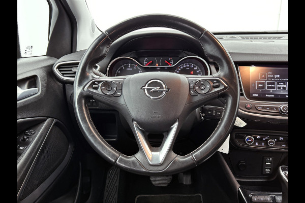 Opel Crossland 1.2 T 131PK Automaat Elegance / Distributie vv bij 89Dkm / Trekhaak / Cruise / Carplay / Lmv / Led / Ecc / Navi / Apk 03-2027
