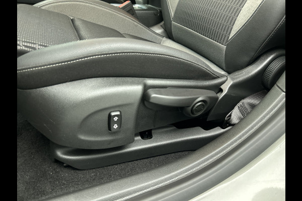 Opel Astra Sports Tourer 1.4T Automaat 146PK Elegance / Pdc+Camera / Airco / Radio-Multimedia Dab. / Navigatie / Apk 11-2027