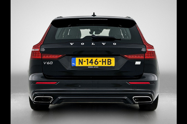 Volvo V60 2.0 T8 Hybride SOH 94% AWD R-Design / Panoramadak / Leder / Navigatie / Adap. Cruise / Pdc.V+A / Stuur- Stoelverwarming / Apk 01-2028