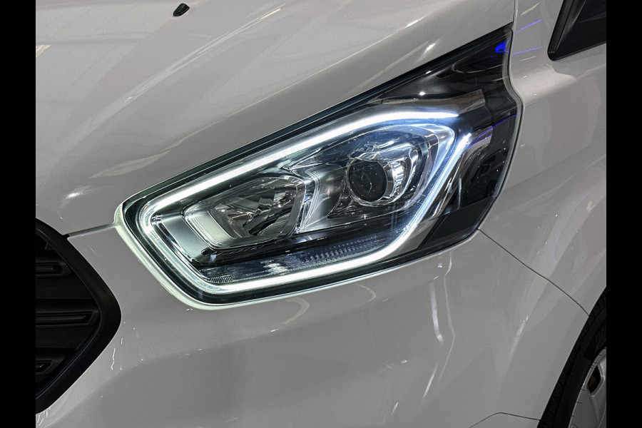 Ford Transit Custom 340 2.0 TDCI Trend Automaat Euro6 H2 3Pers. / Navigatie / Pdc./ Airco / Safety&Comfort pack / Driver assist / Stoelverwarming / Distributie vv.bij 36.126 KM / / Apk 11-2026