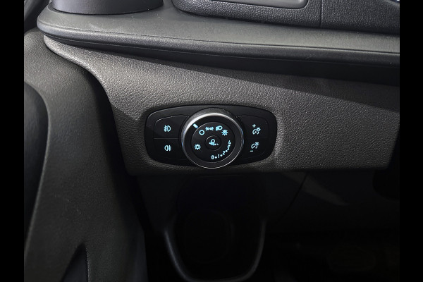 Ford Transit Custom 340 2.0 TDCI Trend Automaat Euro6 H2 3Pers. / Navigatie / Pdc./ Airco / Safety&Comfort pack / Driver assist / Stoelverwarming / Distributie vv.bij 36.126 KM / / Apk 11-2026
