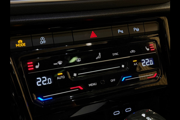 Volkswagen T-Roc 1.5 TSI R-Line Business+ |PANORAMADAK|BEATS BY DRE|MASSAGE|IQ LIGHTS|KEYLESS|DEALER ONDERHOUDEN|TREKHAAK|SFEERVER